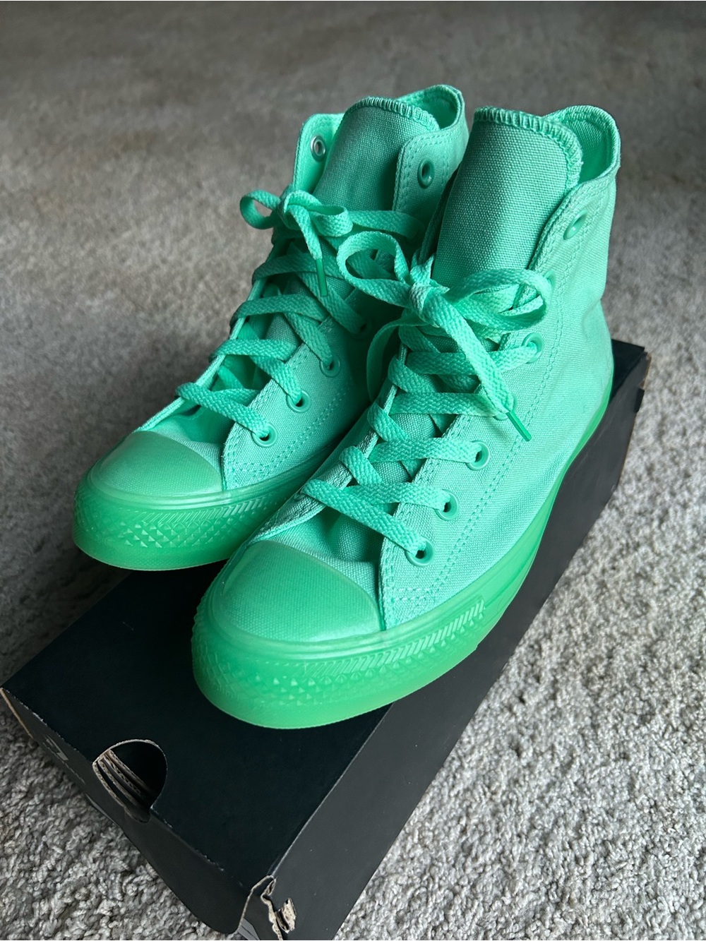 Converse Chuck Taylor All Star High Top Sneakers Green Glow Mint Teal RARE